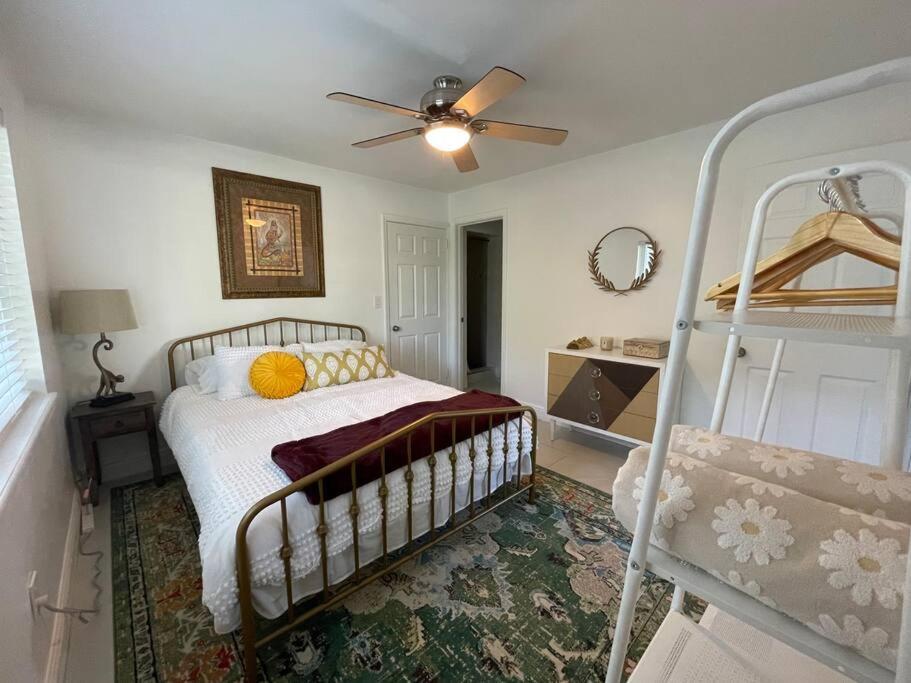 Jungle Cottage With Luxury Pool, Hot Tub And More! Lake Worth Beach Eksteriør bilde