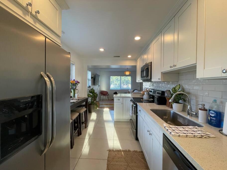 Jungle Cottage With Luxury Pool, Hot Tub And More! Lake Worth Beach Eksteriør bilde